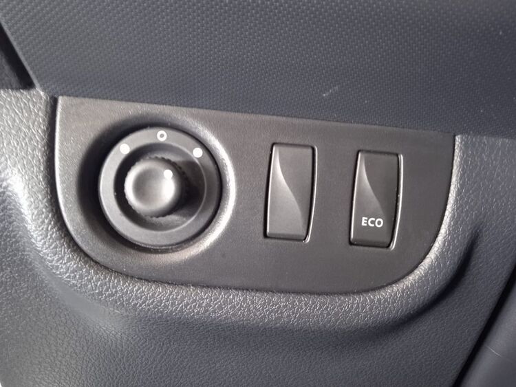 Dacia Sandero Laureate foto 20