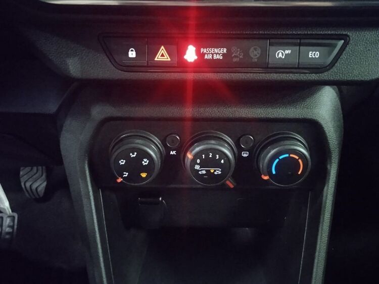 Dacia Sandero Comfort foto 21