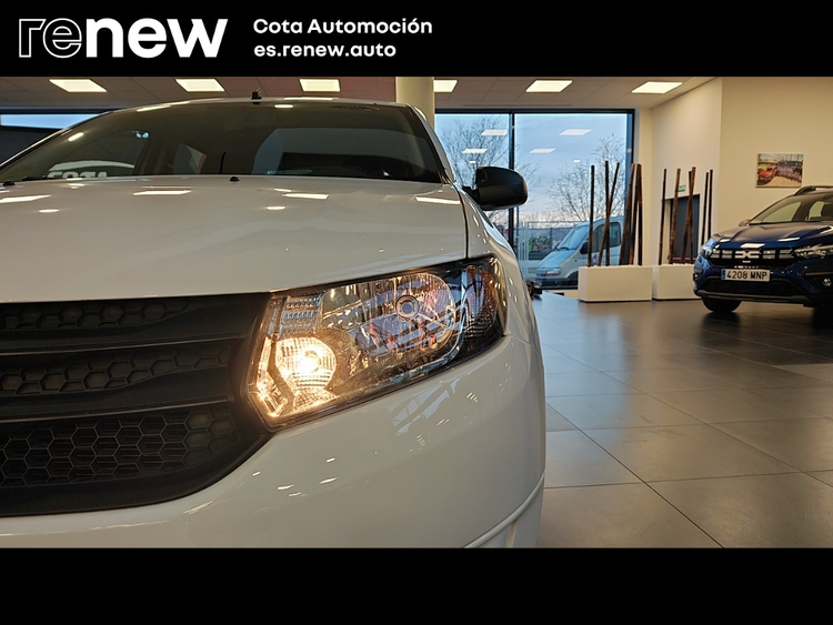 Dacia Sandero ESSENTIAL 1.2 foto 17