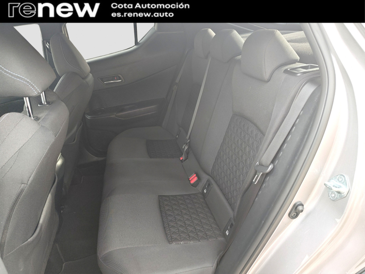 Toyota C-HR Hybrid Advance foto 16