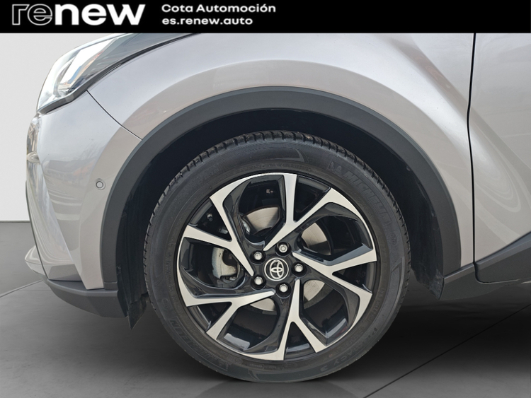 Toyota C-HR Hybrid Advance foto 21