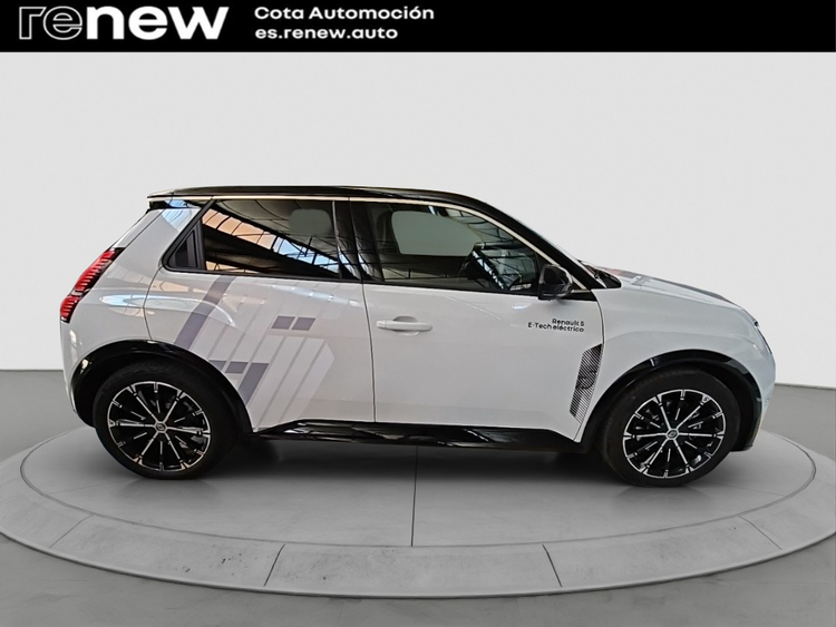 Renault 5 E-Tech 150 Comfort Range Iconic Five foto 11