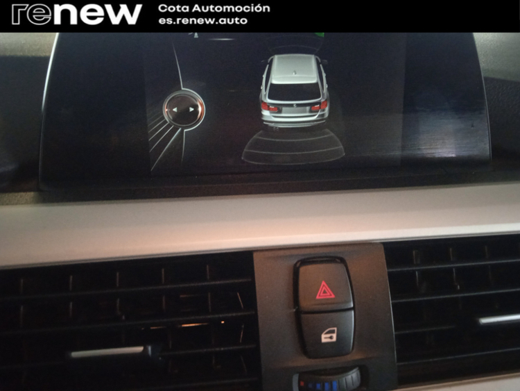 BMW Serie 3 318 d foto 21