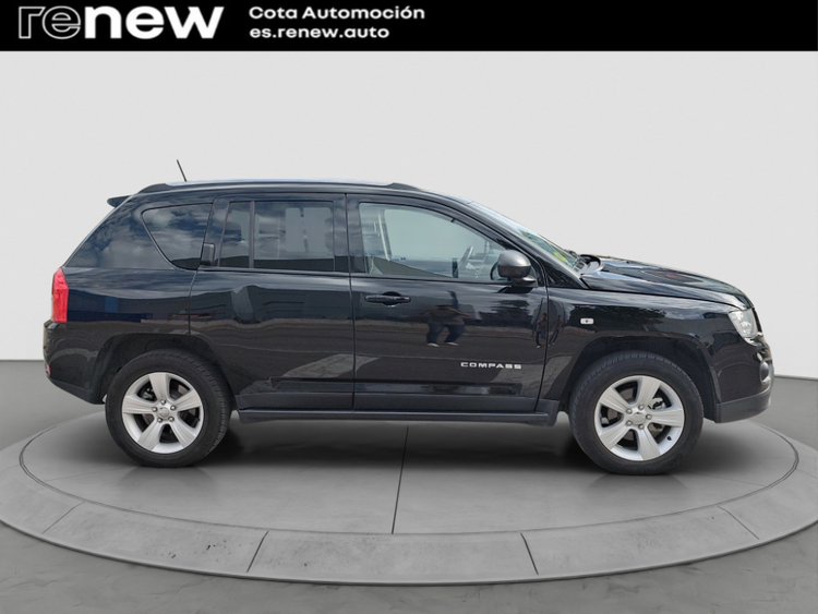 Jeep Compass Sport 4x2 foto 11
