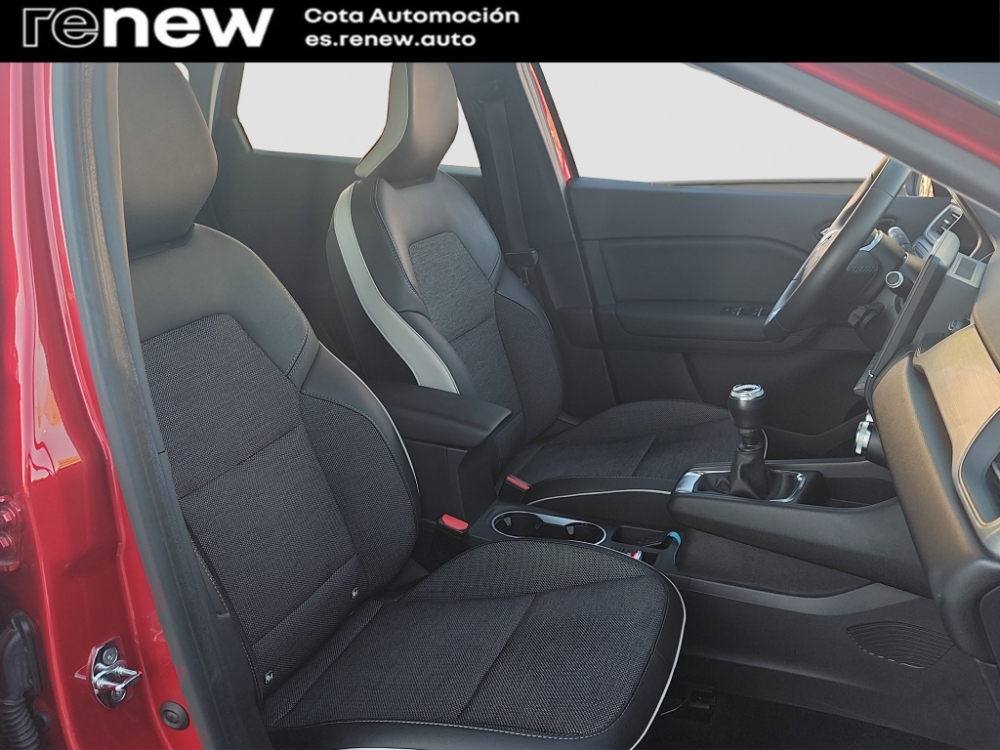 RENAULT CAPTUR ZEN TCE 130 foto 19