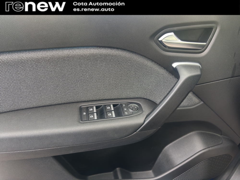 Renault Captur II Techno miniatura 16