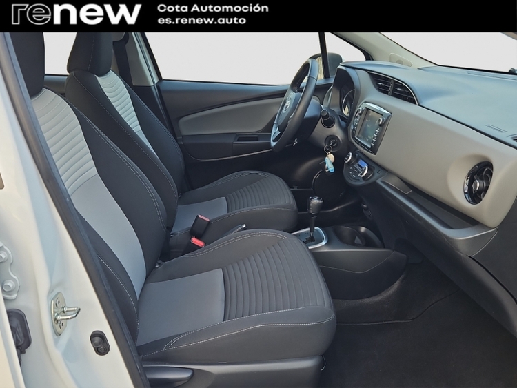 Toyota Yaris Active foto 20