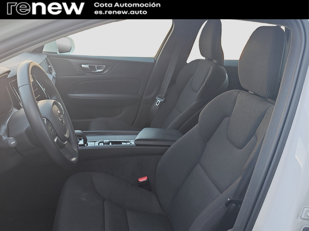 Volvo V60 Combi Momentum Pro miniatura 6