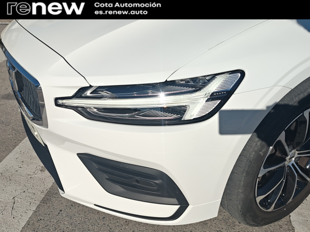 Volvo V60 Combi Momentum Pro foto 23