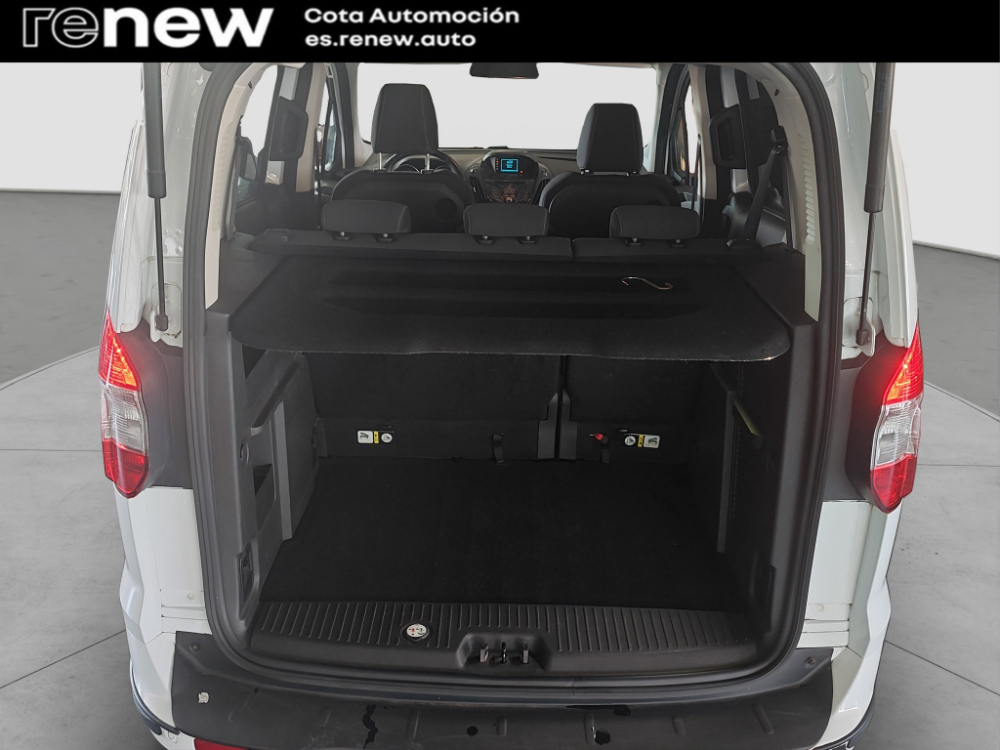 Ford Tourneo Courier Titanium foto 17