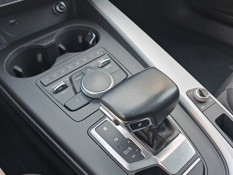 Audi A4 advanced edition foto 25