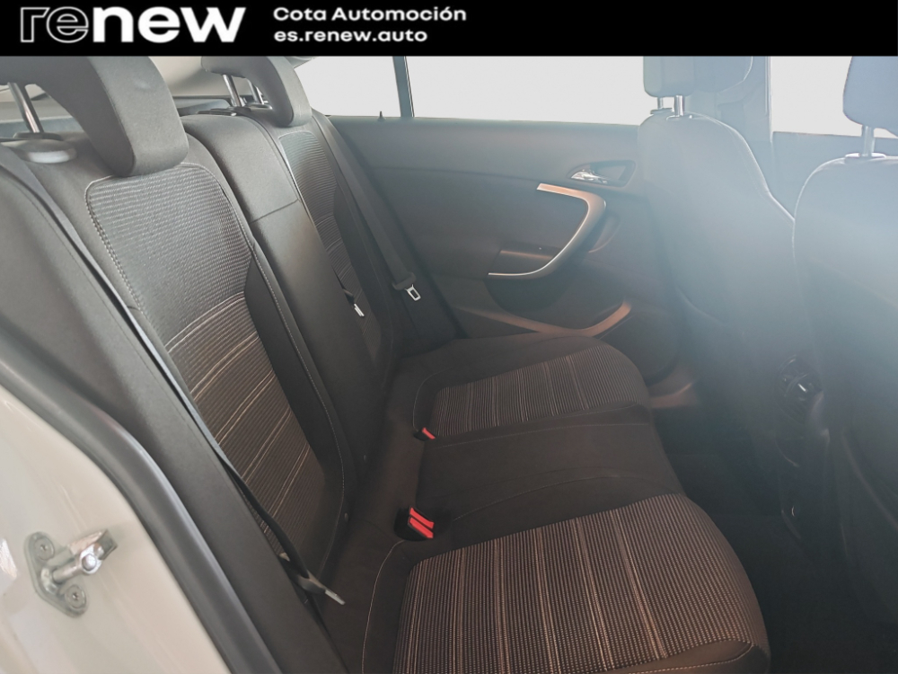Opel Insignia Berlina Excellence miniatura 20