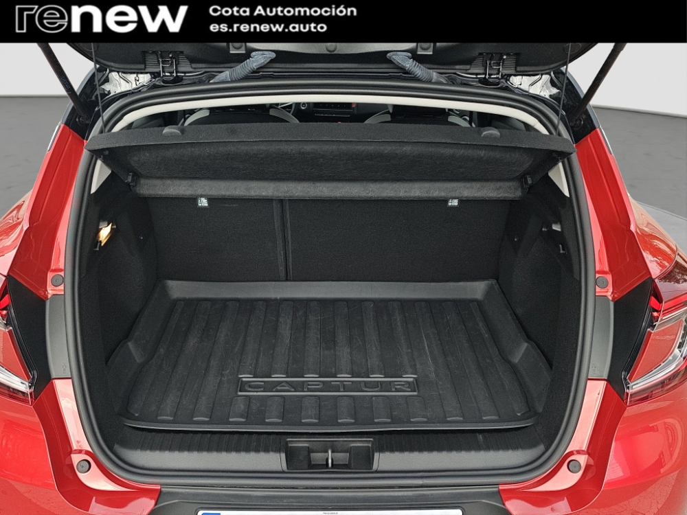 Renault Captur II Techno miniatura 18