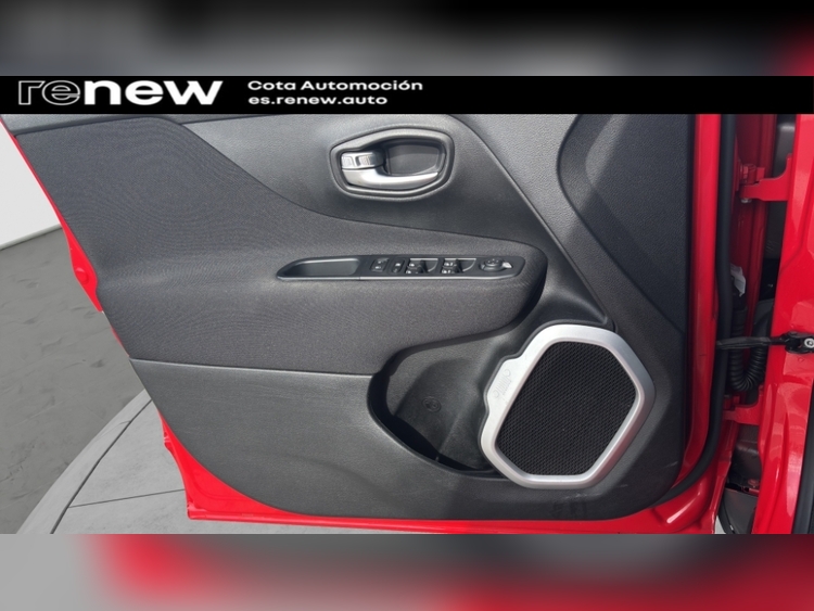 Jeep Renegade Sport foto 16