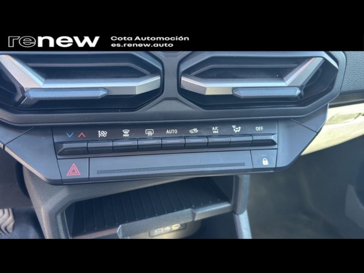 Dacia Duster TCE JOURNEY 140CV foto 23