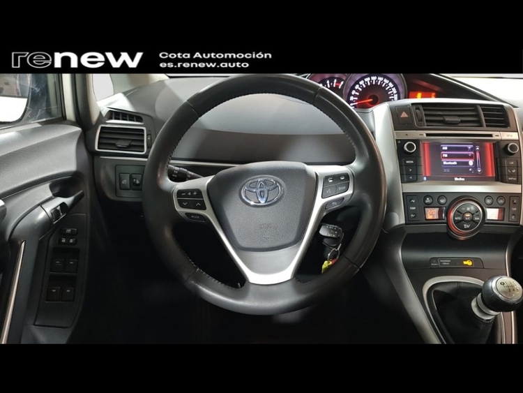Toyota Verso Comfort foto 14