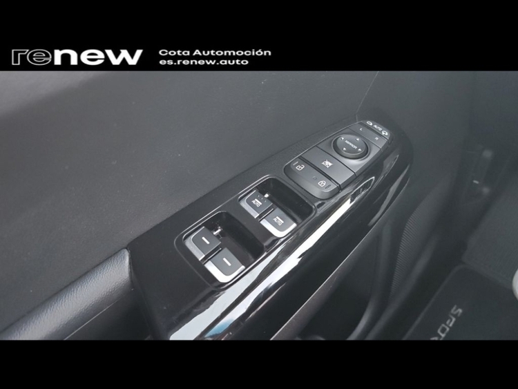 Kia Sportage Drive 2WD foto 15