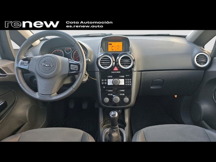 Opel Corsa Cosmo foto 11