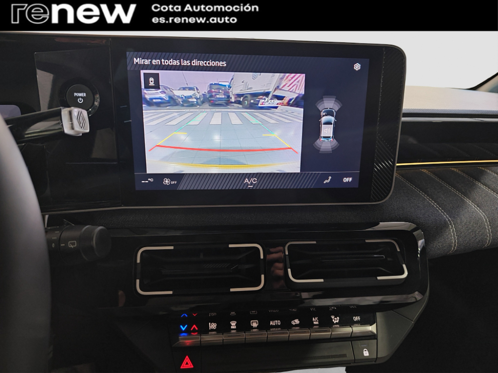 Renault 5 E-Tech 150 autonomía confort Techno foto 16