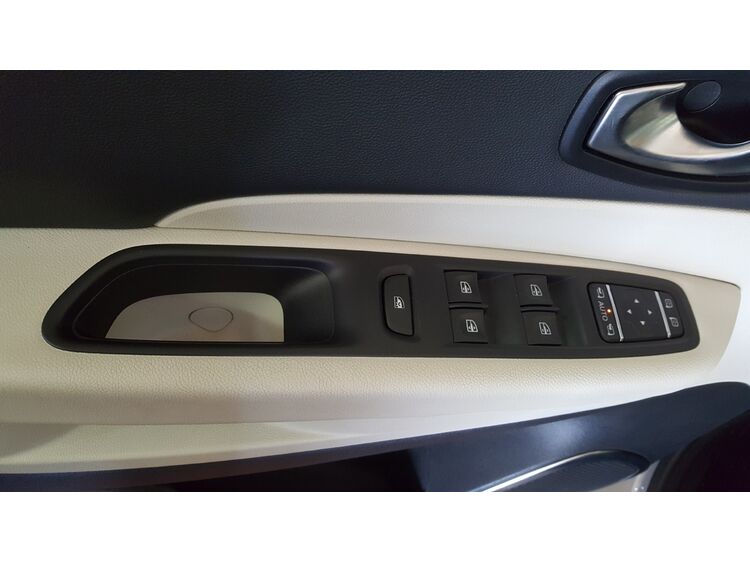 Renault Captur ZEN EDC TCE 150 C.V. GPF AUTOMATICO foto 7