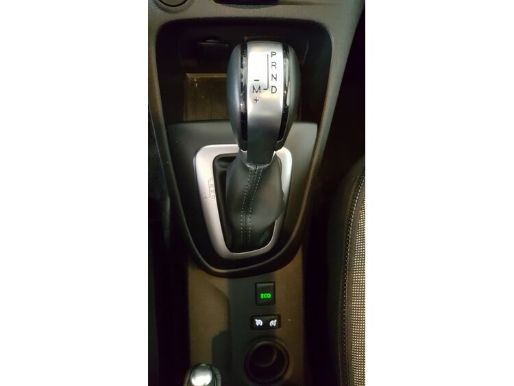 Renault Captur ZEN EDC TCE 150 C.V. GPF AUTOMATICO foto 9