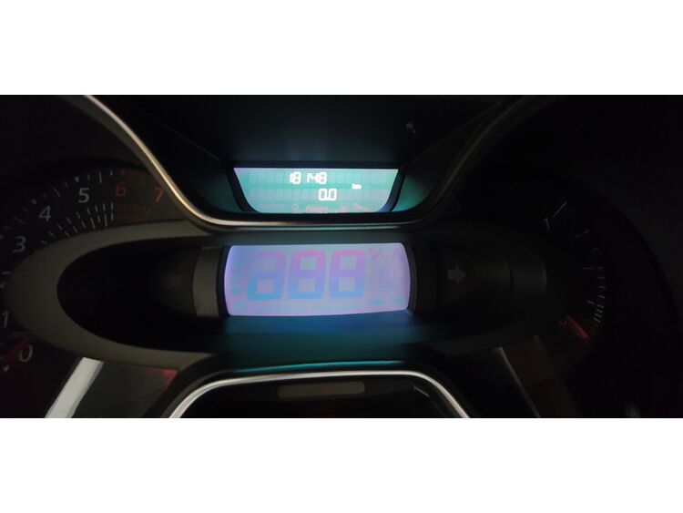 Renault Captur ZEN TCE 130 CV foto 8