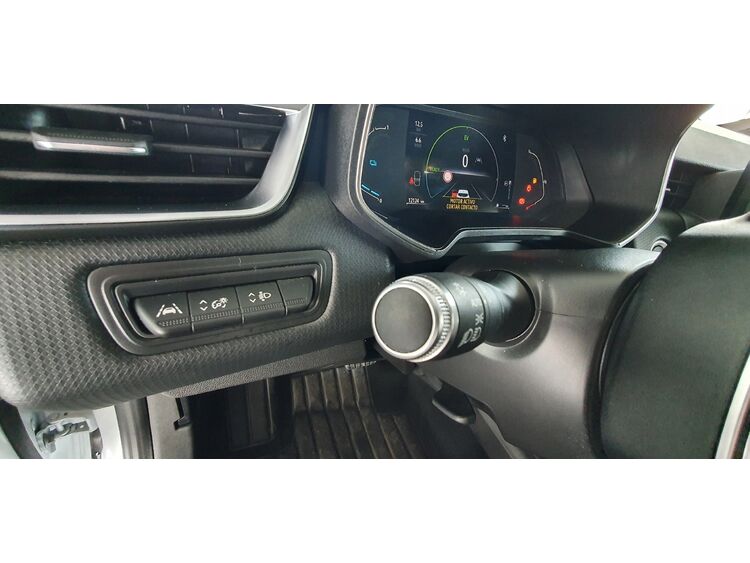 Renault Clio ZEN E-TECH HIBRIDO 140 CV foto 13