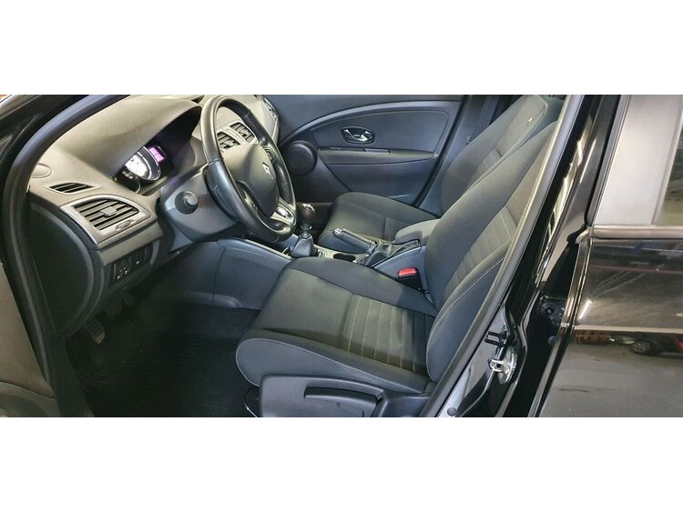 Renault Megane LIMITED DCI 110 foto 9