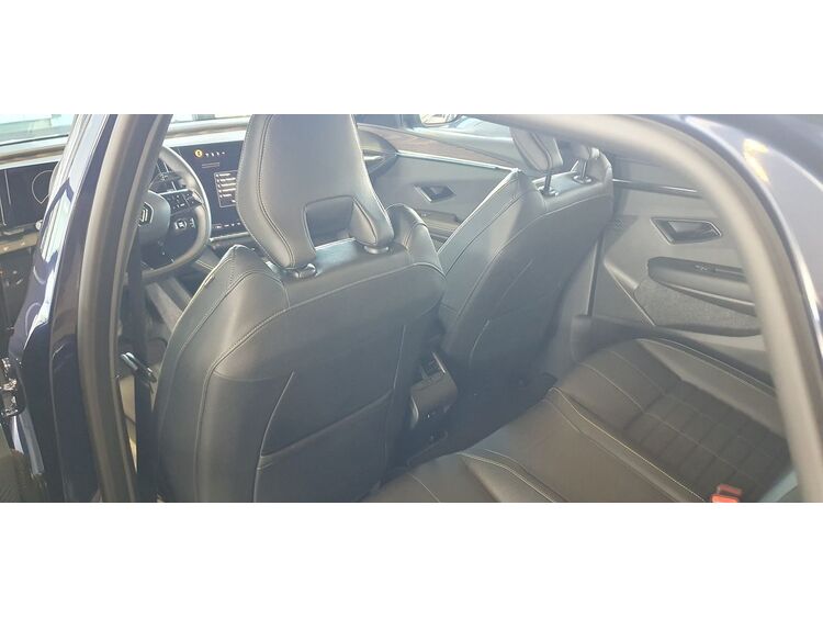 Renault Megane E TECH ICONIC 220CV EV 60 OPTIMUM CHARGE foto 14