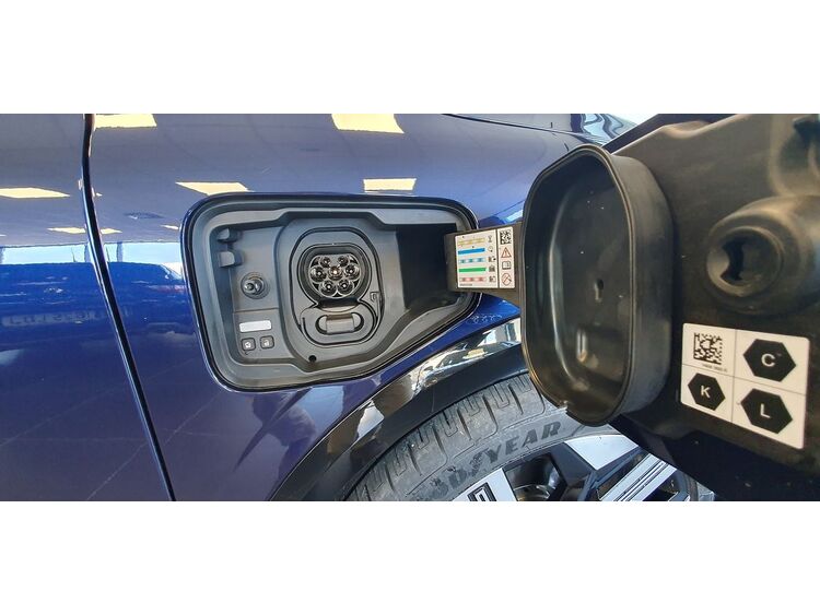Renault Megane E TECH ICONIC 220CV EV 60 OPTIMUM CHARGE foto 24