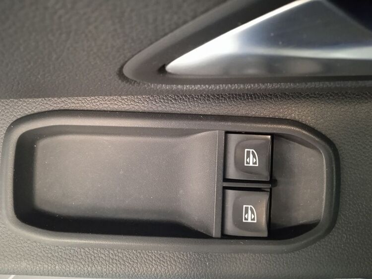 Dacia Duster Comfort 4WD foto 21