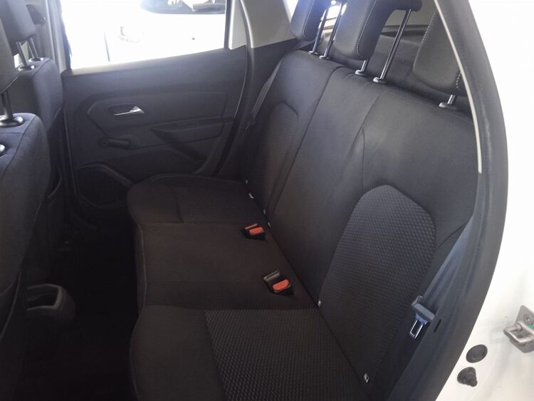 Dacia Duster Comfort 4WD foto 25