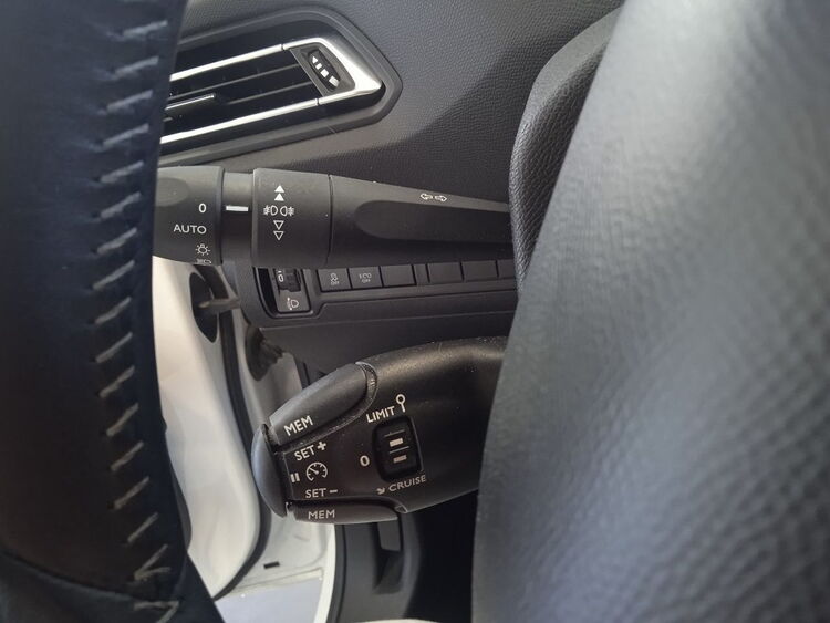 Peugeot 308 Style foto 22